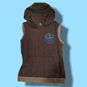 7 or 3/$15 Old navy sleeveless top